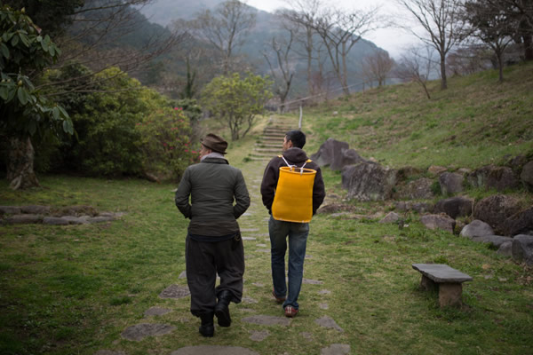 対談当日の花摘みの際のスナップ